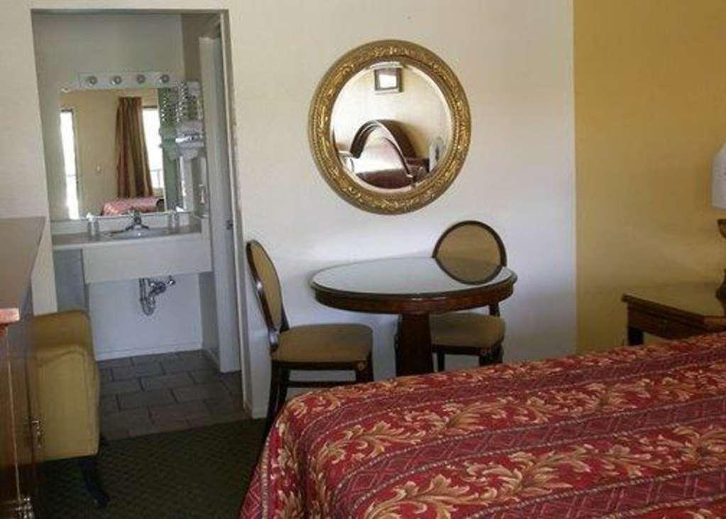 Beyond Stay Hotel Victorville Downtown Quarto foto
